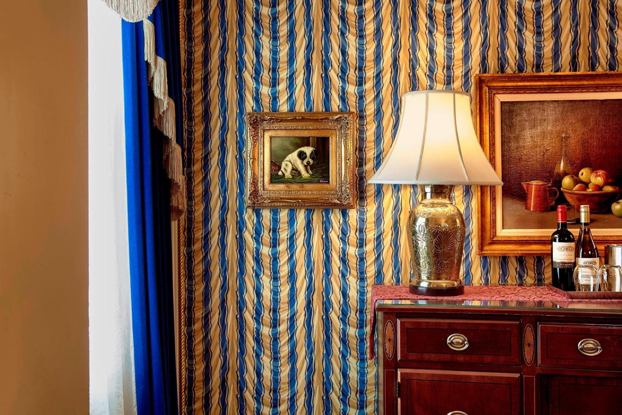 Suite Royal più Spaziosa Angolare con 1 Camera con 1 Letto King-Size